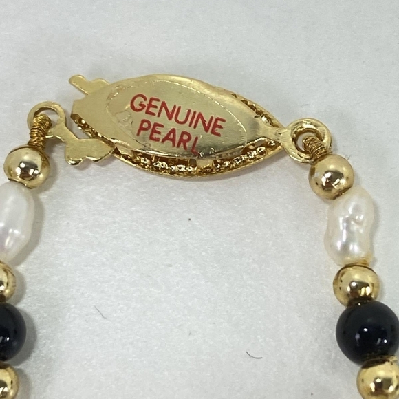 Grandma, s 14 Piece Lot of Assorted Genuine Pearl Seed Pearl Necklaces/Bracelets - Picture 11 of 17